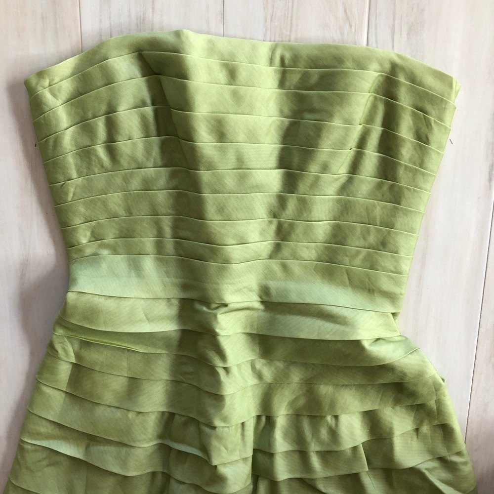 NWT BCBGMAXAZRIA Green Chiffon Strapless Dress - Picture 2 of 5